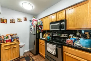 Photo #6: 6096103 Listing