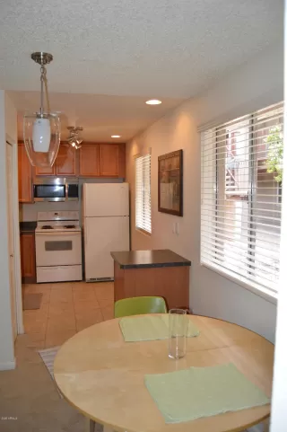Photo #3: 6096108 Listing 