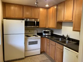 Photo #2: 6096114 Listing 