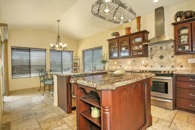 MLS: 6096129 Condo For Sale