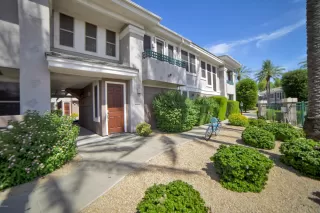 Photo #1: 6096262 Listing 