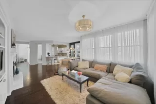 Photo #5: 6096263 Listing 