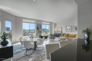 Photo #3: 6096707 Listing