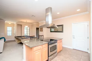 Photo #5: 6096791 Listing