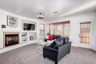 Photo #6: 6096935 Listing 