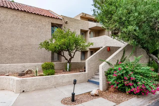 MLS: 6097167 Condo For Sale