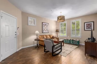 Photo #1: 6097299 Listing