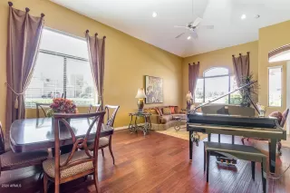 Photo #3: 6097320 Listing 