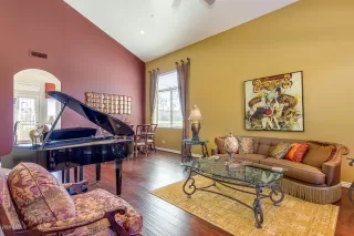 Photo #5: 6097320 Listing 