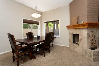 Photo #4: 6097339 Listing