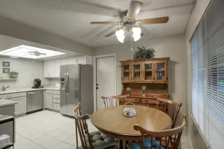 Photo #3: 6097447 Listing 