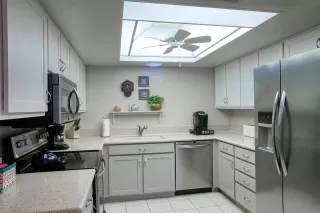 Photo #4: 6097447 Listing 