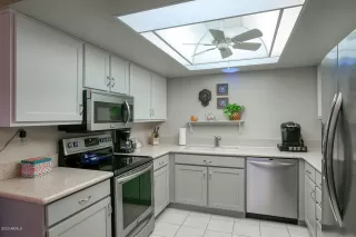 Photo #5: 6097447 Listing 