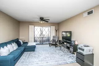 Photo #6: 6097546 Listing 