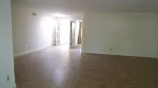 Photo #4: 6097632 Listing