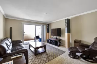 Photo #2: 6098000 Listing 