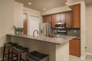 Photo #1: 6098049 Listing