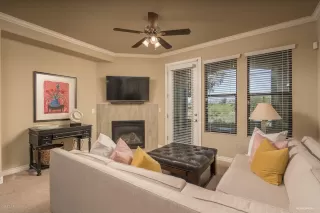 Photo #5: 6098049 Listing