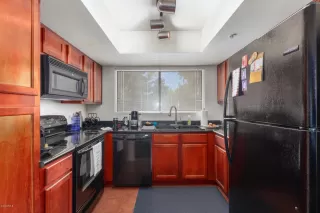 Photo #1: 6098101 Listing