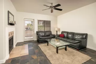 Photo #2: 6098142 Listing