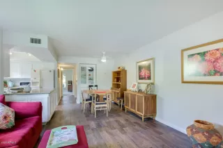 Photo #4: 6098469 Listing