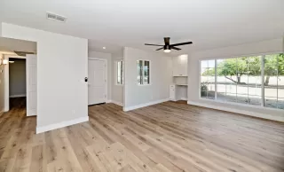 Photo #2: 6098734 Listing