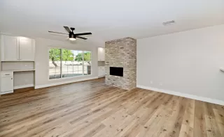 Photo #3: 6098734 Listing