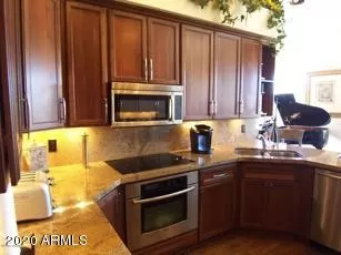 Photo #3: 6099190 Listing 