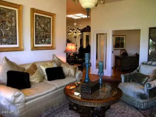 Photo #5: 6099190 Listing 