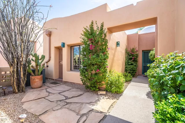 MLS: 6099330 Condo For Sale