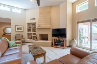 Photo #1: 6099330 Listing