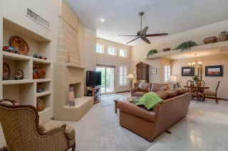 Photo #3: 6099330 Listing