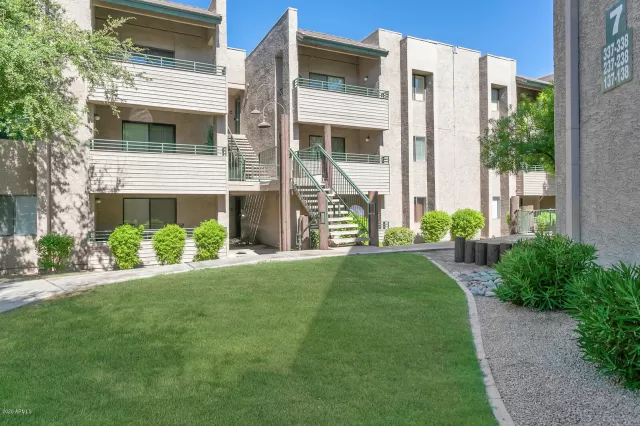 MLS: 6099516 Condo For Sale