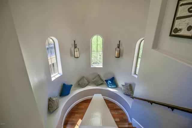 MLS: 6099650 Condo For Sale