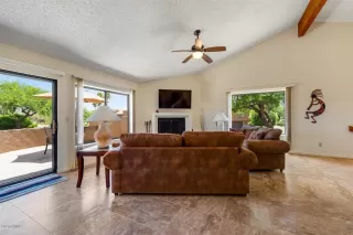 Photo #5: 6099938 Listing