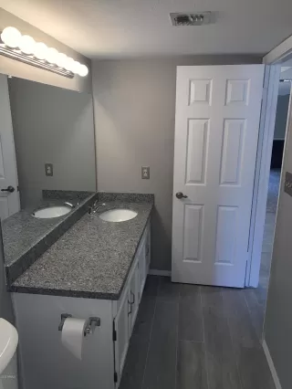 Photo #4: 6099970 Listing 