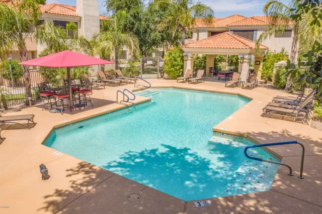 MLS: 6100047 Condo For Sale