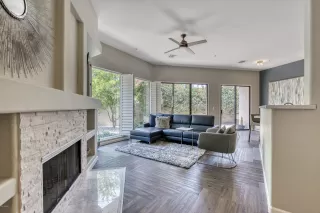 Photo #3: 6100405 Listing