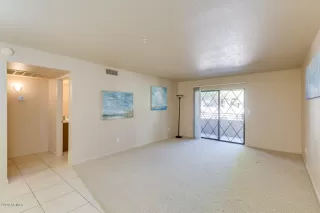 Photo #3: 6100556 Listing 