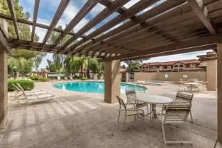 Photo #2: 6100624 Listing 
