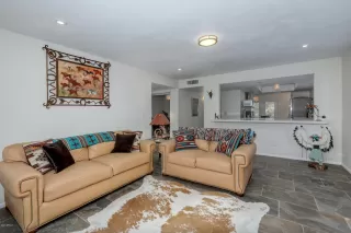 Photo #3: 6100684 Listing