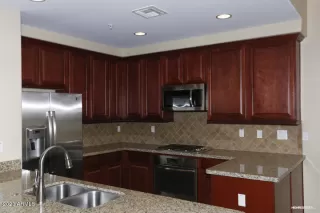 Photo #1: 6100714 Listing 