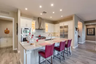 Photo #6: 6100725 Listing 