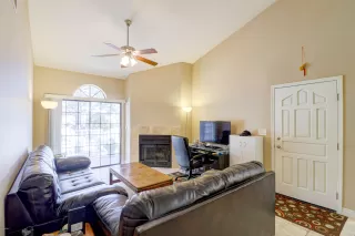 Photo #2: 6100777 Listing 