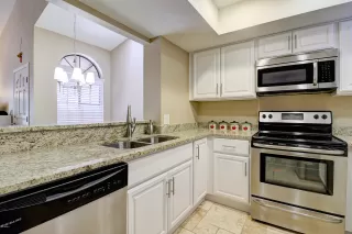 Photo #4: 6100777 Listing 