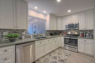 Photo #1: 6100877 Listing 