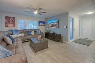 Photo #2: 6100877 Listing 