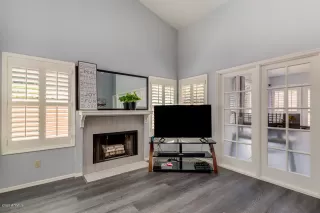 Photo #6: 6100895 Listing