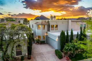Photo #1: 6100901 Listing
