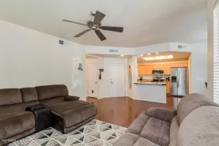 Photo #4: 6100931 Listing